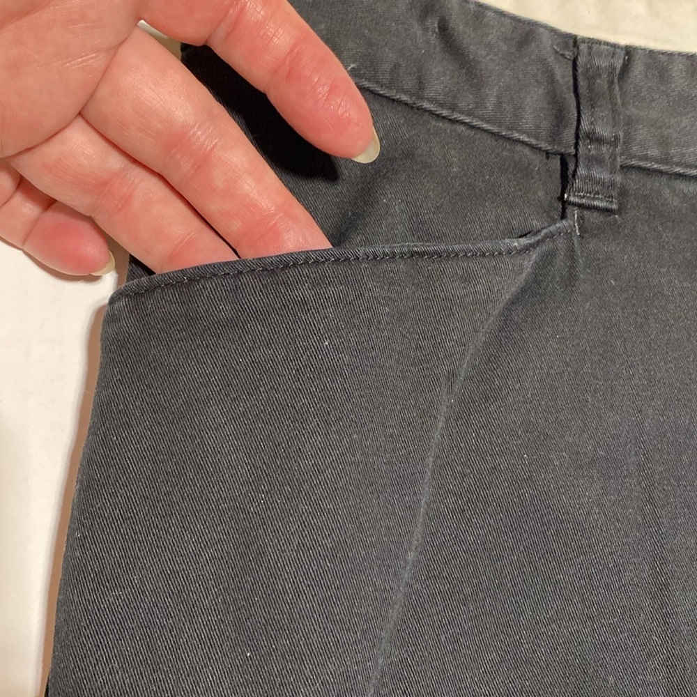 LEE KHAKIS Women’s High-Rise Dressy Black Cotton/Spandex Blend Capris 12M - Picture 10 of 16
